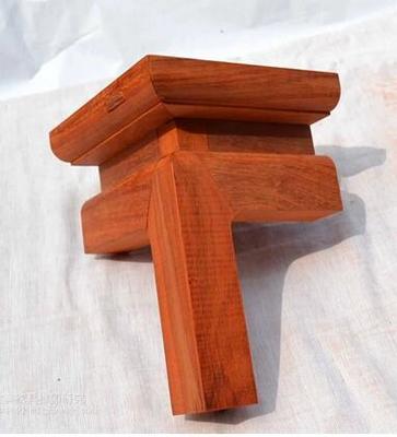 古典家具榫卯結(jié)構(gòu)之九 高束腰抱肩榫