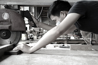 從校園創(chuàng)意到成熟企業(yè) 一個(gè)木制家具品牌的成長(zhǎng)之路